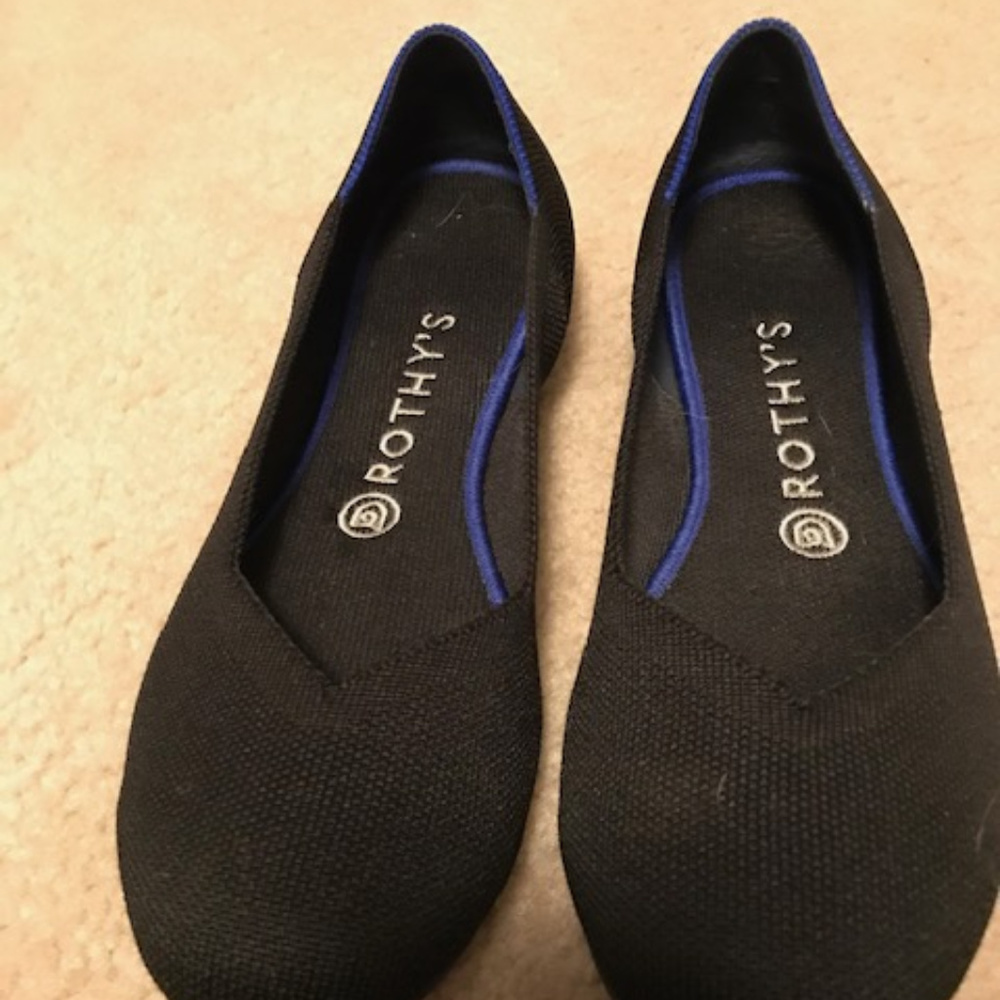 ROTHY'S BLACK FLATS size 8.5